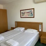 Aparthotel Private In Emerald