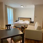 Aparthotel Private In Emerald 4*