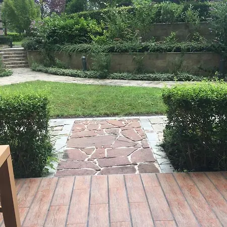 Апартхотел Private In Emerald 4*