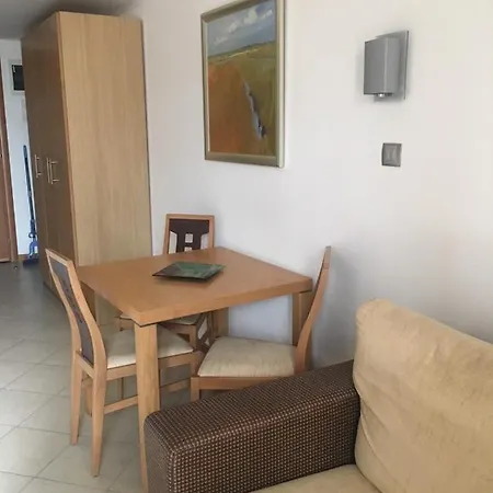 Private In Emerald 4* Равда