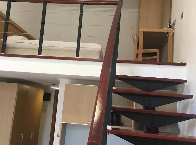 Private In Emerald 아파트호텔 4*