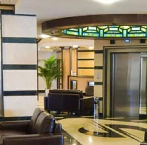 아파트호텔 Private In Emerald 라브다