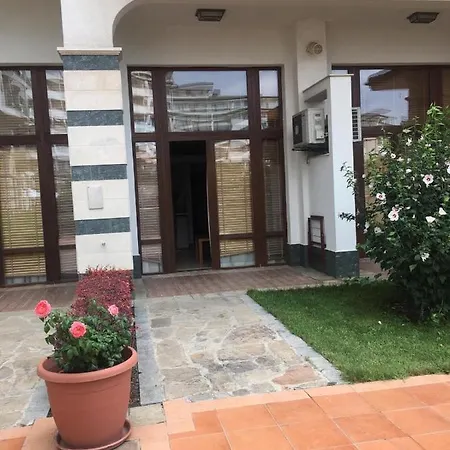 Private In Emerald Ravda