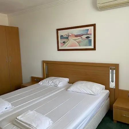 Aparthotel Private In Emerald