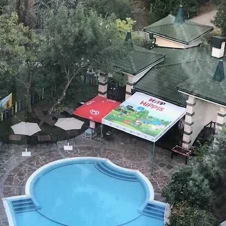 Private In Emerald Ravda