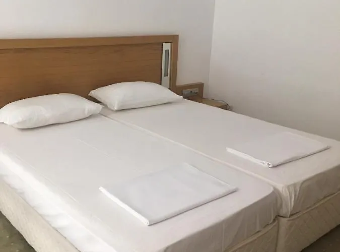 Private In Emerald Aparthotel Ravda