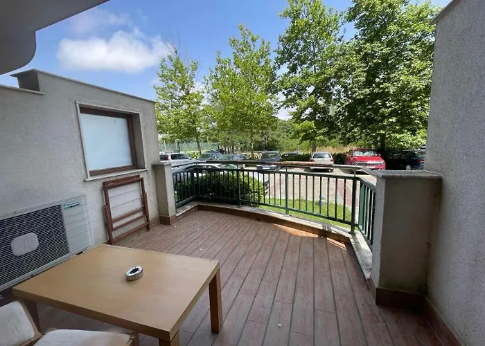 Aparthotel Private In Emerald Ravda