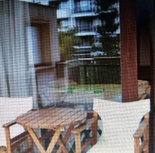 Private In Emerald Aparthotel